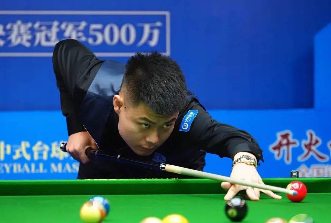 更因为他在 更因为他在