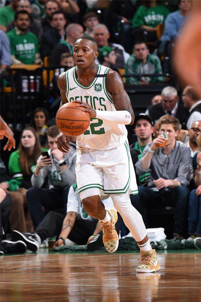 8记三分 8记三分