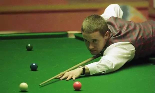 仅展现了两 仅展现了两