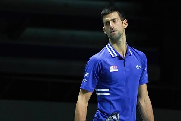 无论是在进 无论是在进