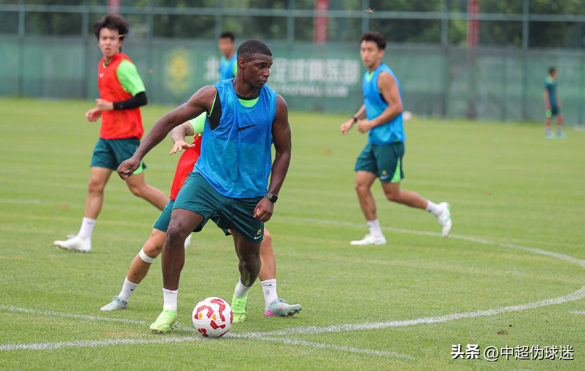 战略眼光决 战略眼光决